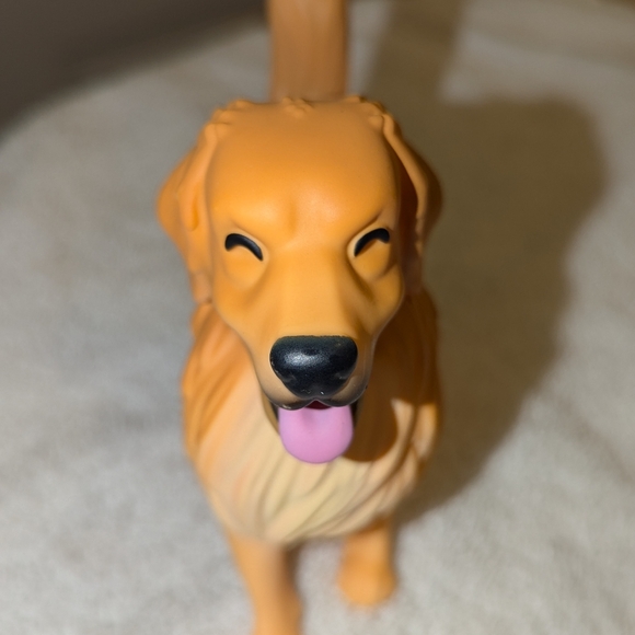 Youtooz Tucker Budzyn vinyl golden retriever, ultra rare - Picture 4 of 12